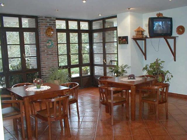Hotel Benzua Villanueva de Ardisana Ресторан фото