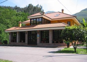 Hotel Benzua Villanueva de Ardisana Екстер'єр фото